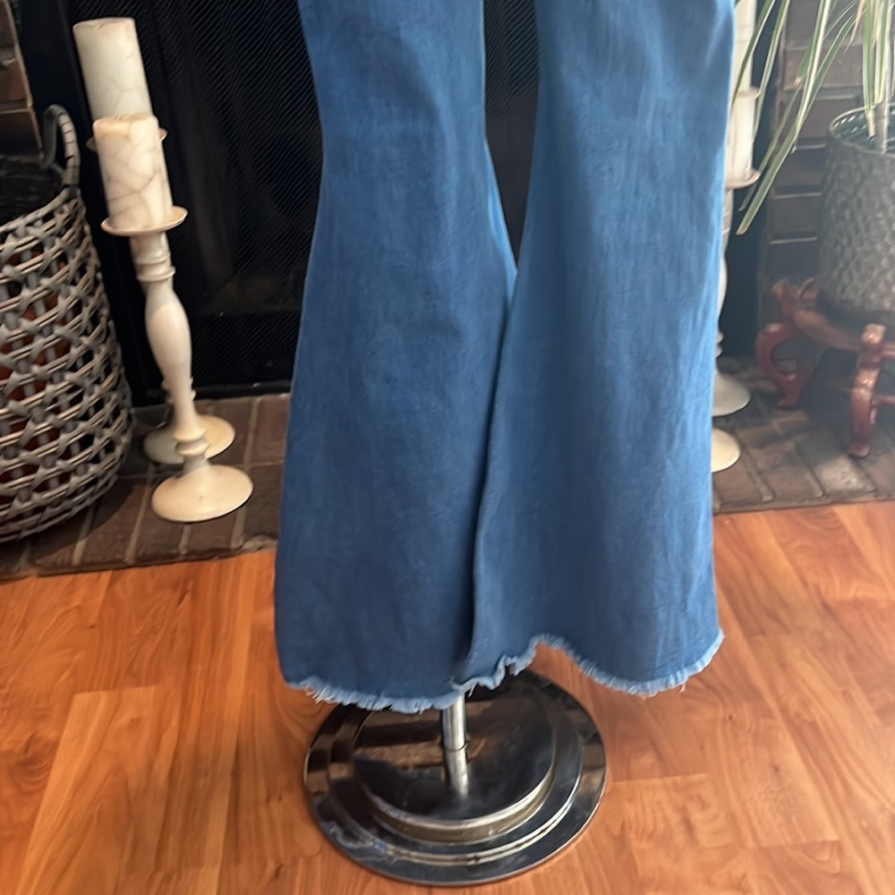 SHEIN Wide & Flare Leg Jeans!๐๐๐ - Picture 4 of 8